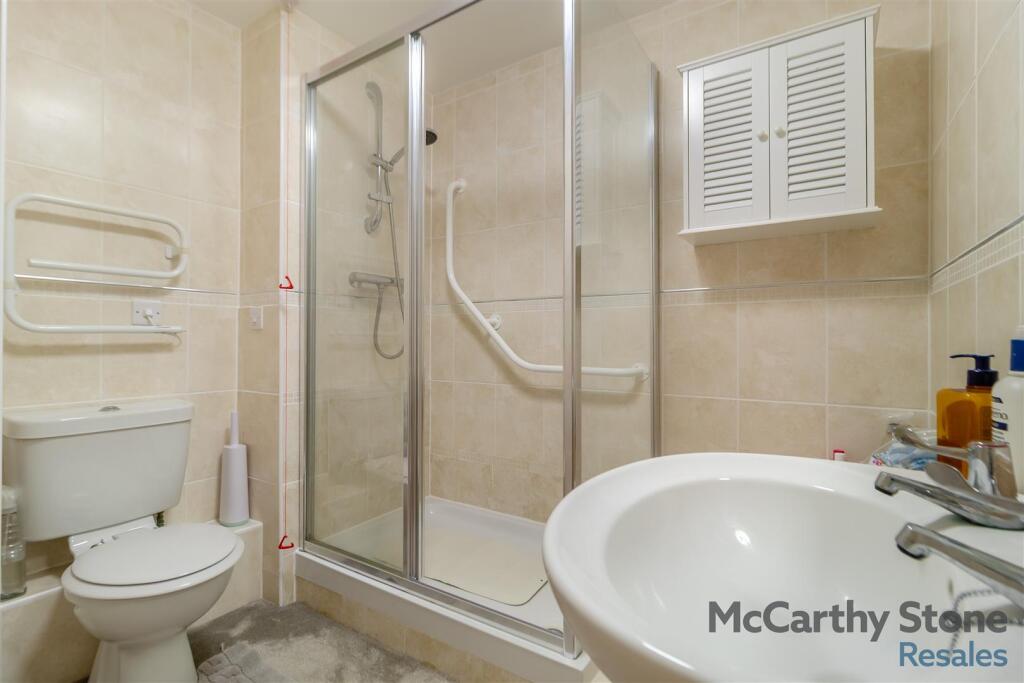8633491-interior13.jpg