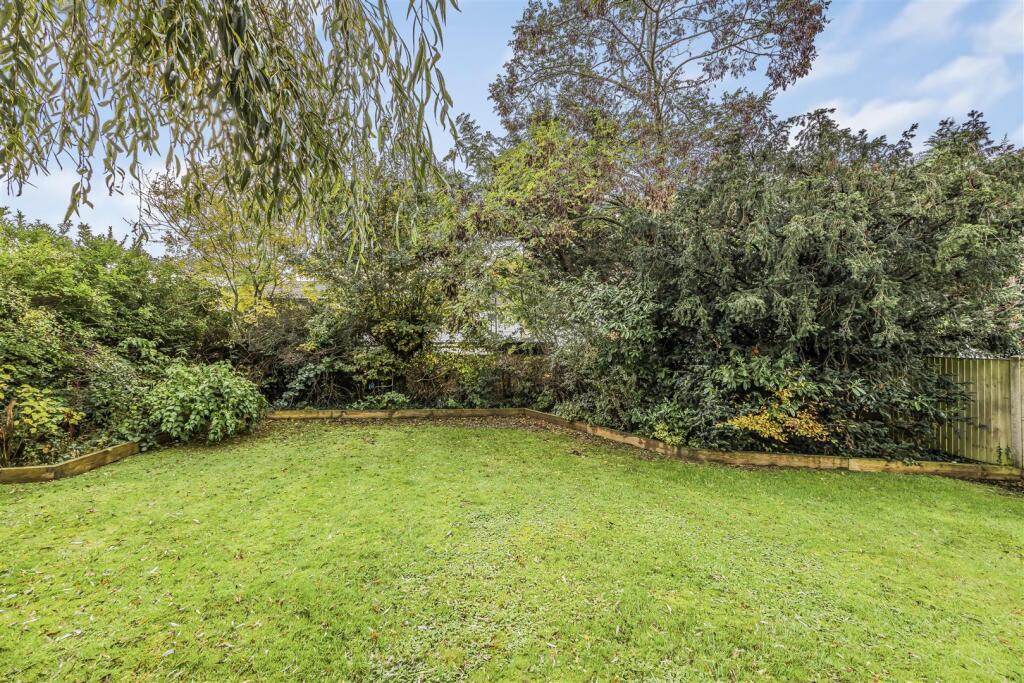 31 Lovedean Lane, Waterlooville-PorticoMarketing-S