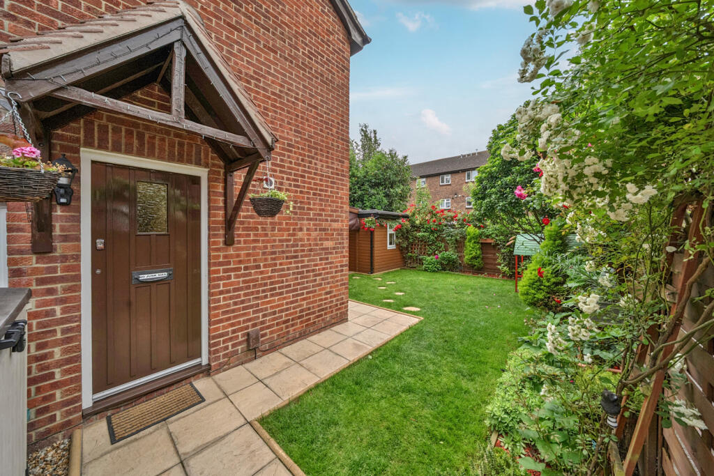 1309622-35-684838...