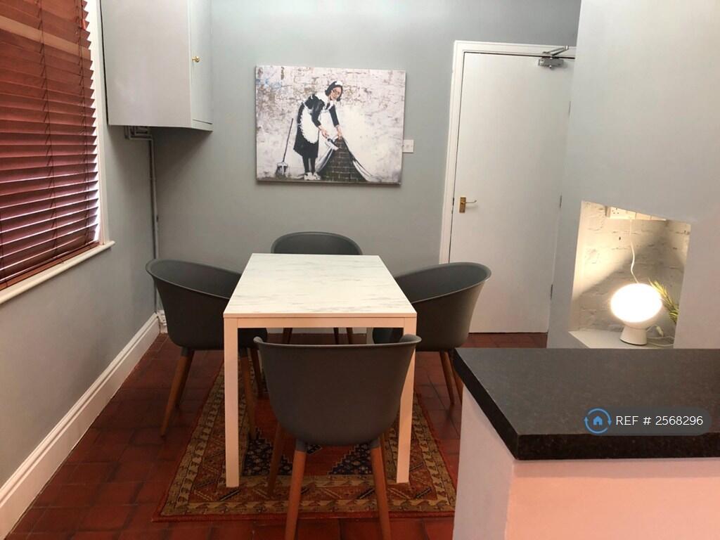 Open Plan Dining