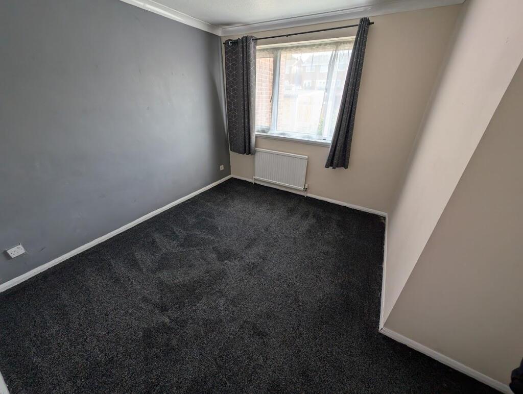 6e83118b-bed 202.jpg