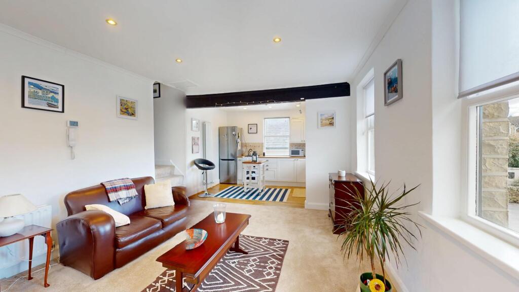Royd-Mews-03122025_204024.jpg