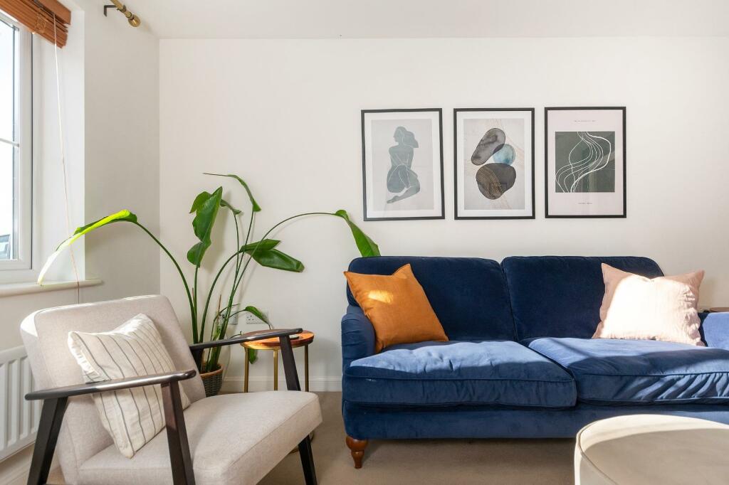 3S7LCHD - Living Room D.jpg