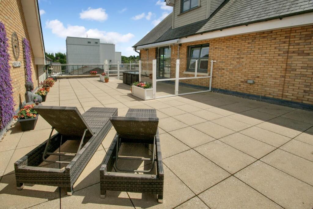 2025-05-31 13.05.38.jpg