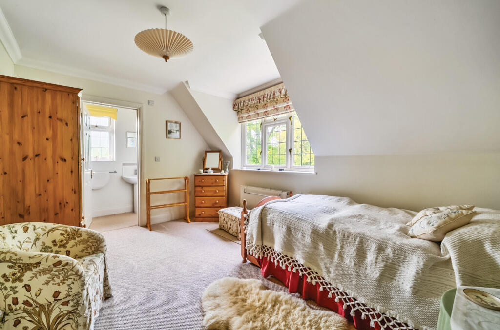 18-68150aad65bd5-...