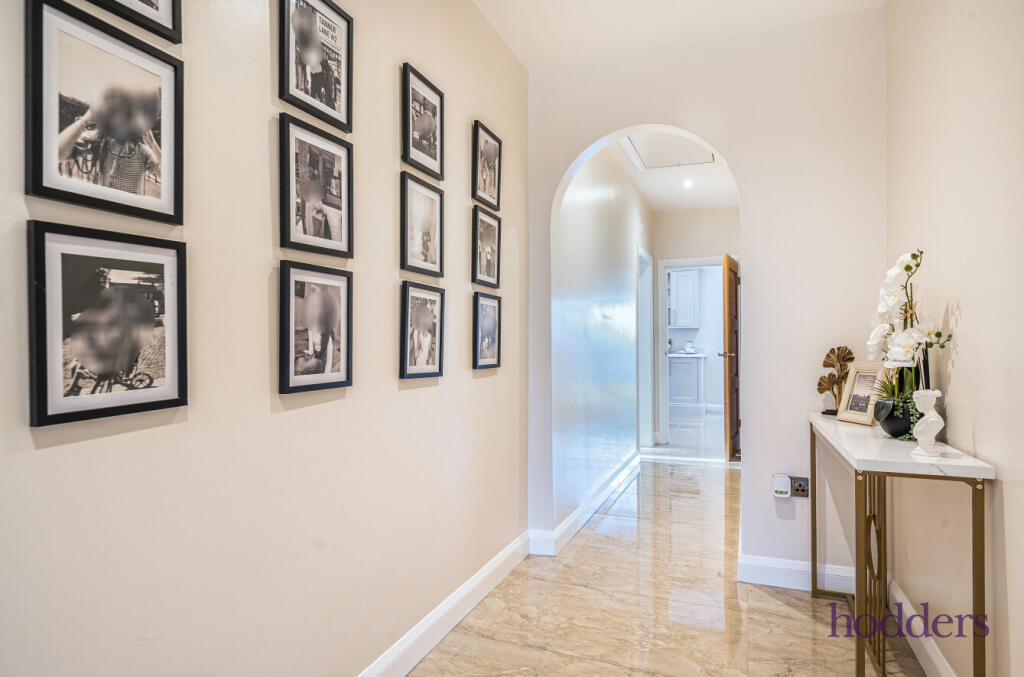 66b886ac-d837-440...