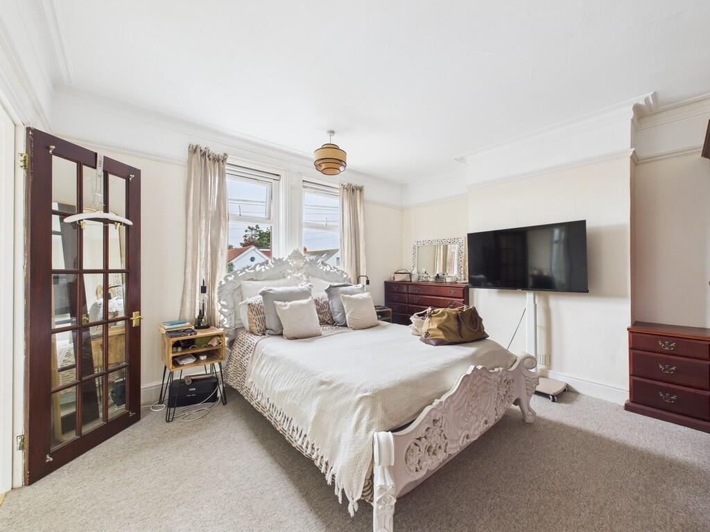 CAM03519G0-PR0381...