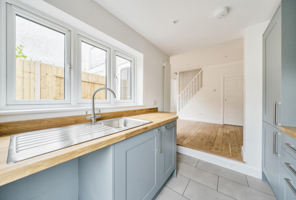 1356725-20-68cd20...