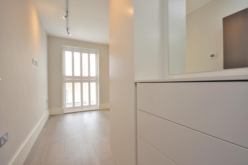 Bedroom 2 (1)