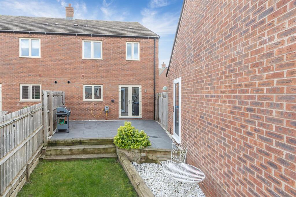29 Blakenhall Drive