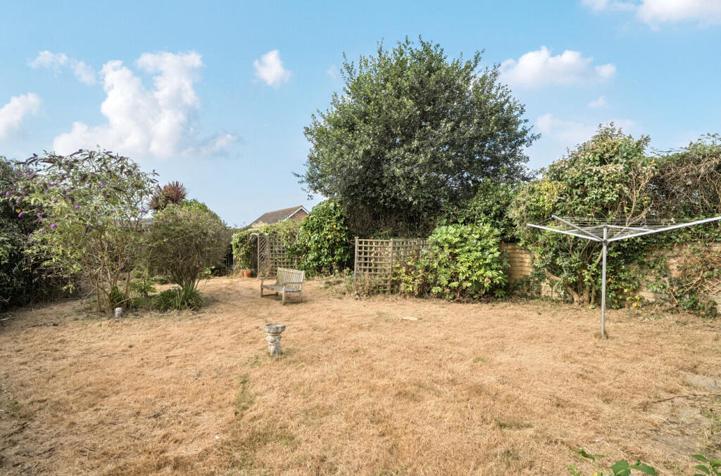 1330143-1-6887423...