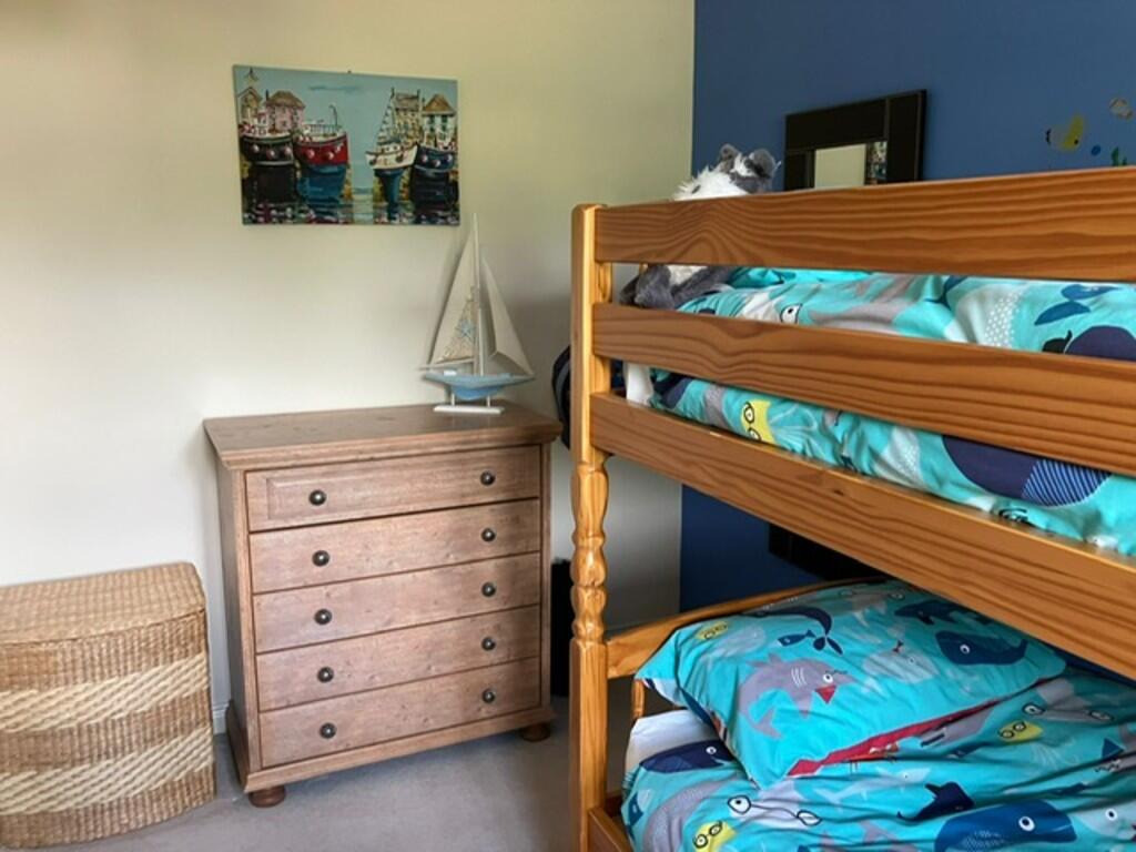 Additional Bedroo...