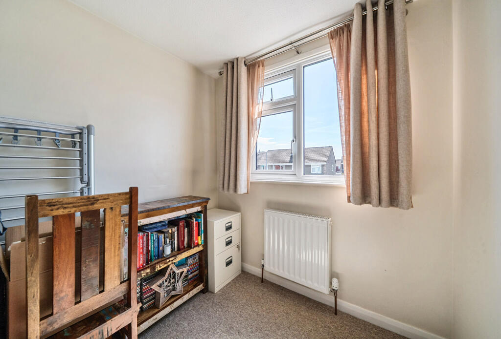 1319836-12-6867ee...