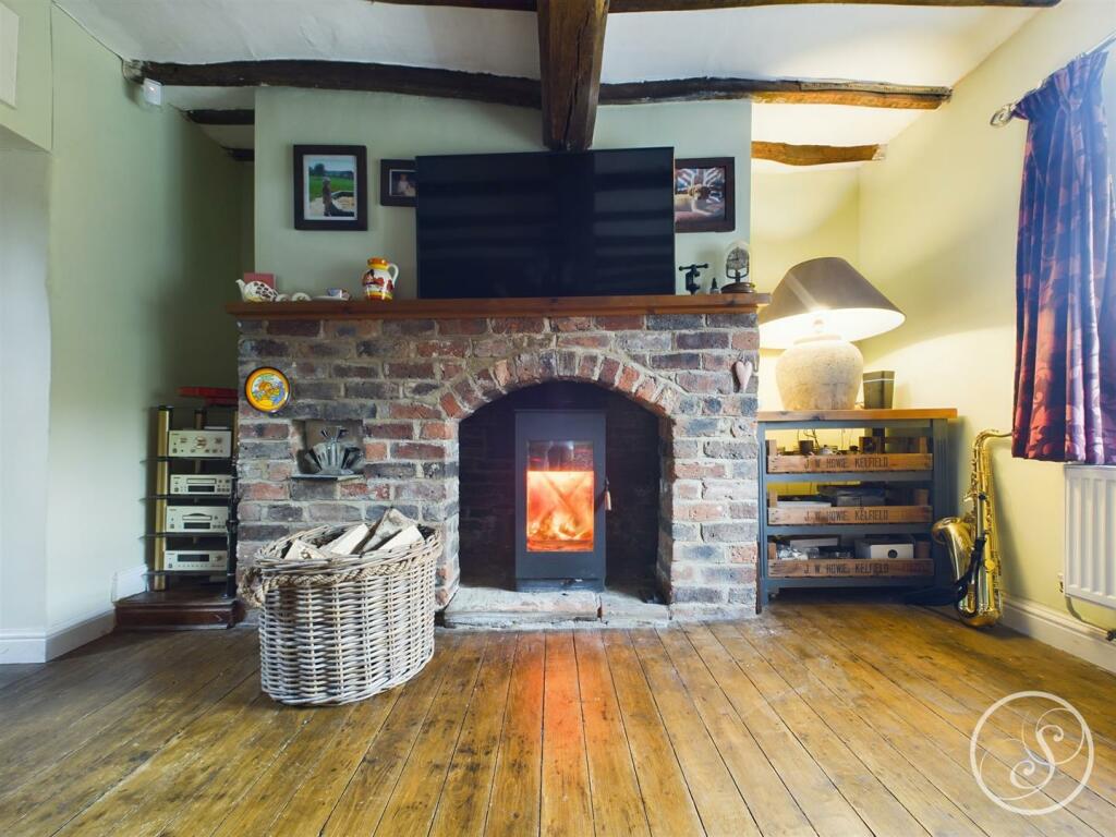 SITTING ROOM