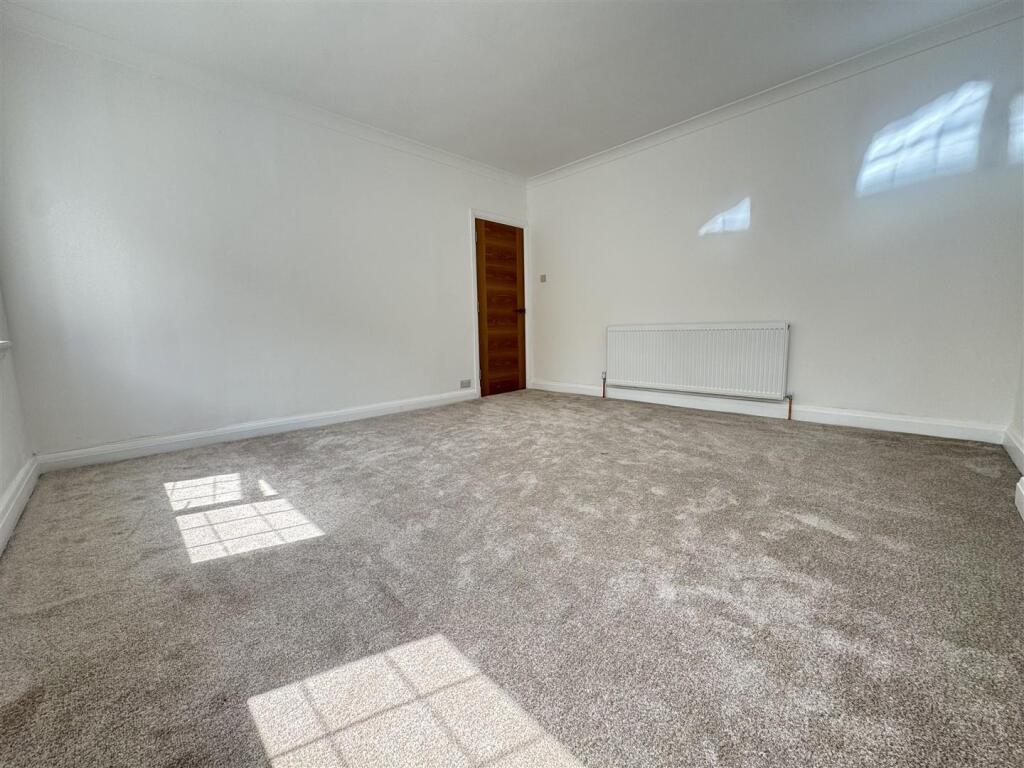 IMG_8657 (Large).JPG