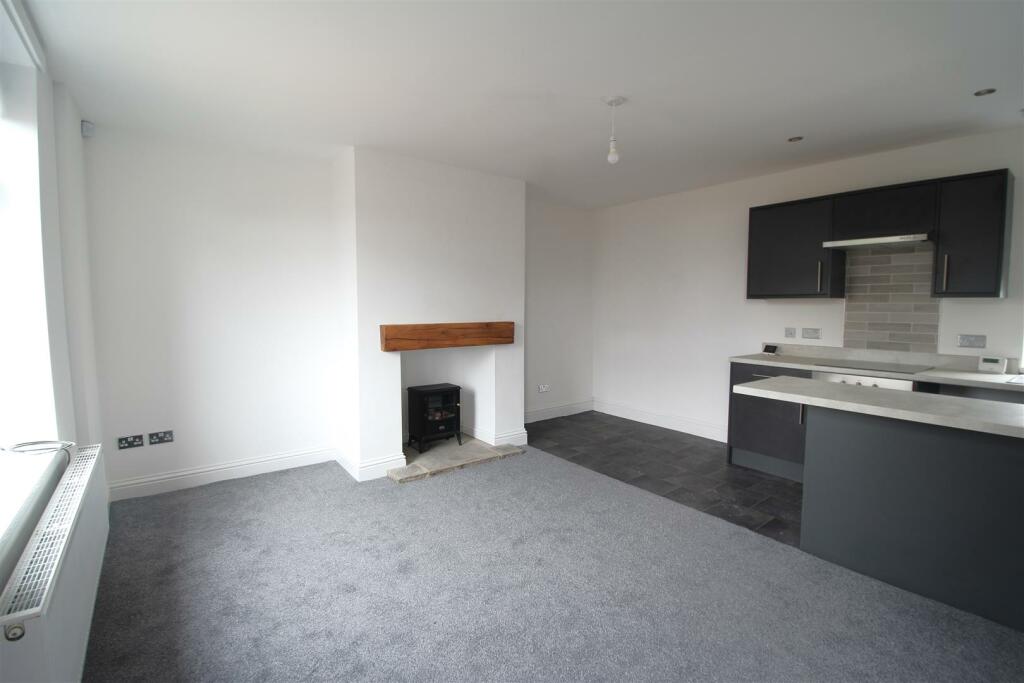Open Plan Kitchen/Living Room