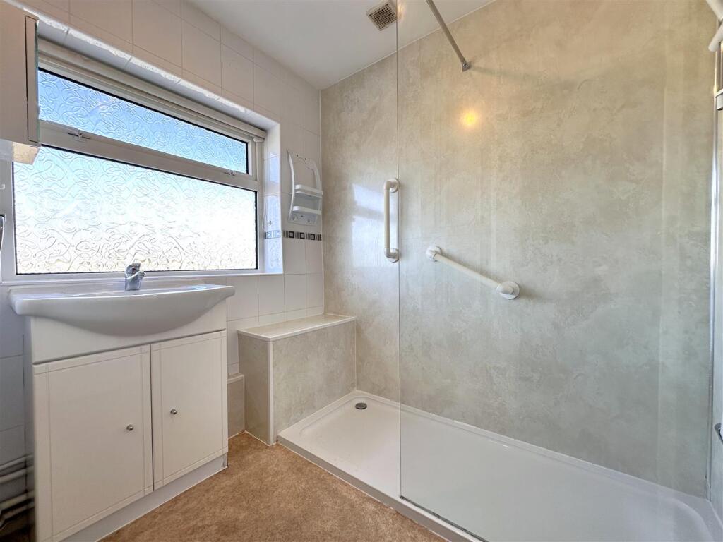 Modern Shower Room 864
