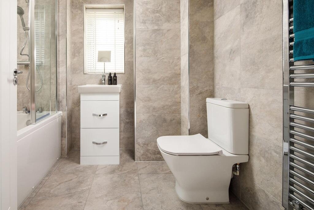 Family-friendly bathroom