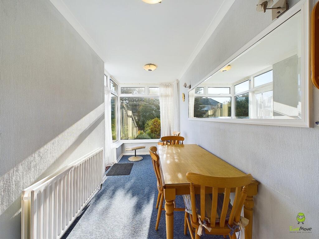 CAM04399G0-PR0025-STILL011