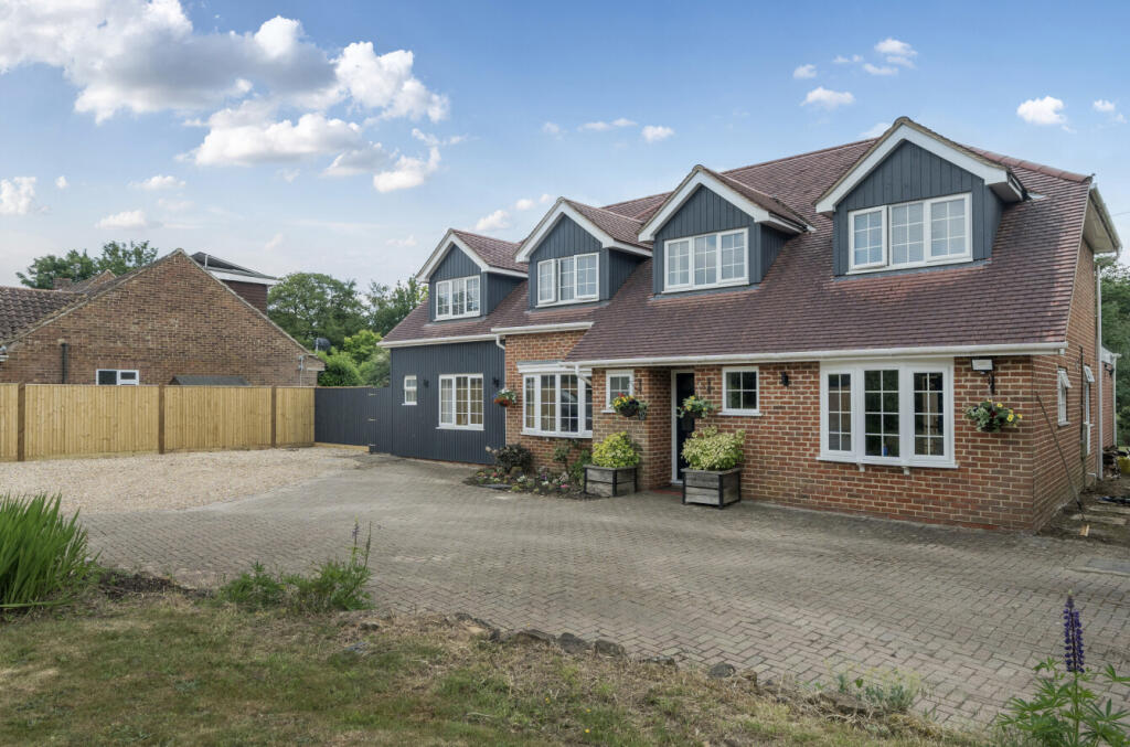 1299372-1-6839c28...