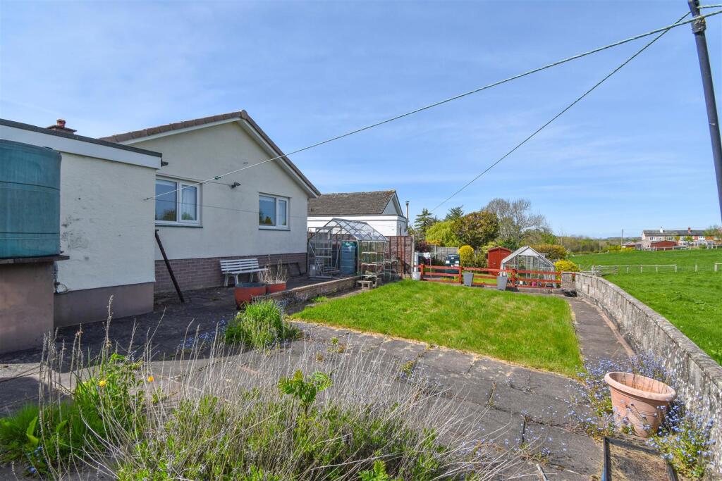 14 Sockbridge Drive Rear Garden.jpg