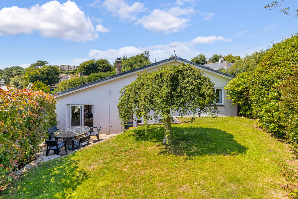 A04 - 1 Well Hill Close, Malborough, Walkers Rest 