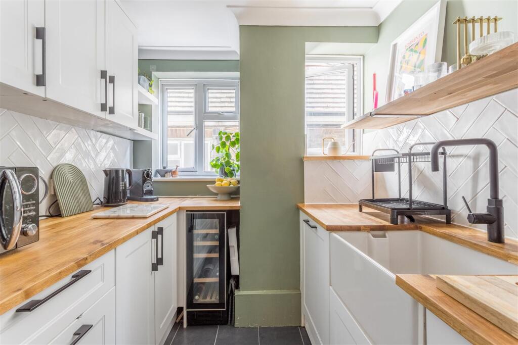 Flat 6 Carisbrooke-4.jpg