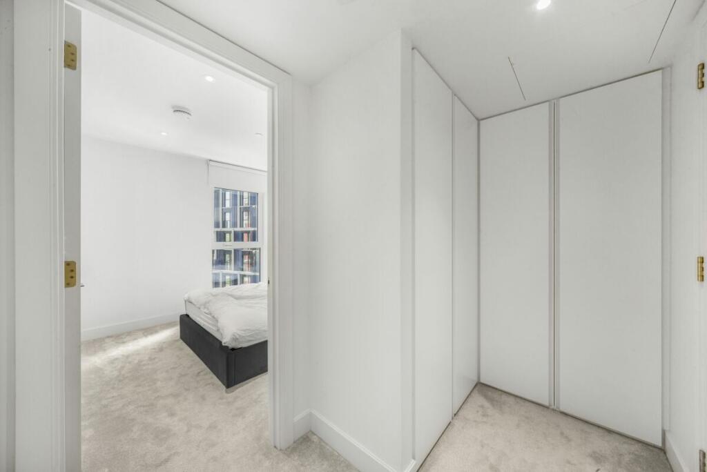 Parkside Apartments 