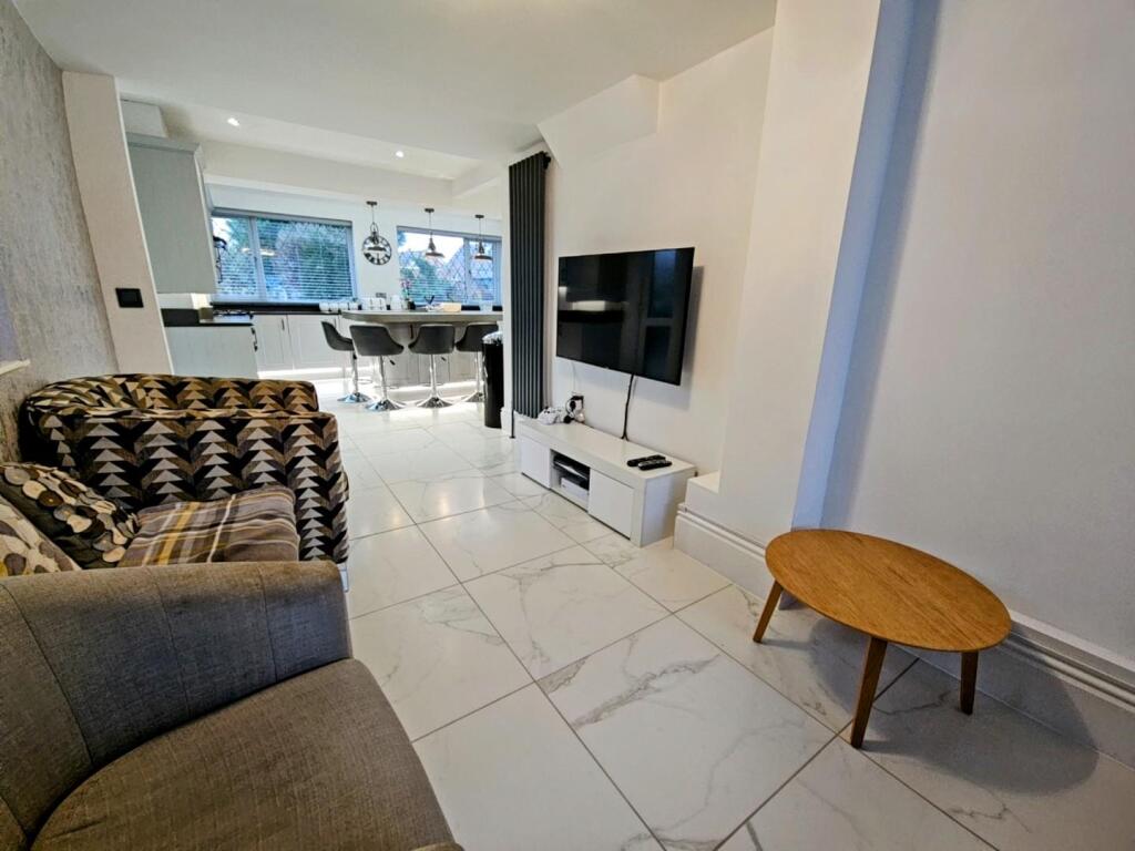 Sitting Room to Kitchen