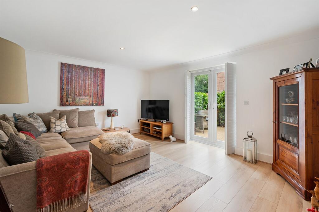 Living/Dining Room