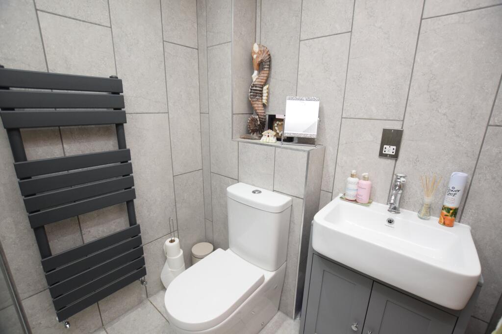 family shower room