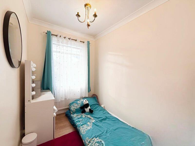 Single Bedroom