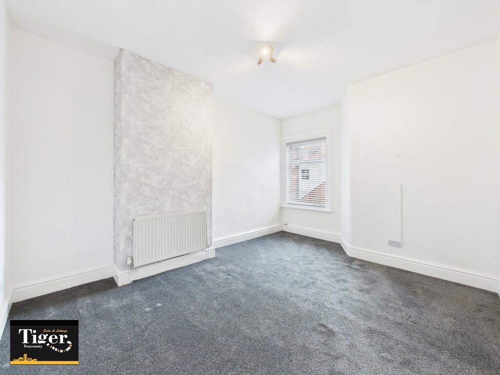 CAM03440G0-PR0372...