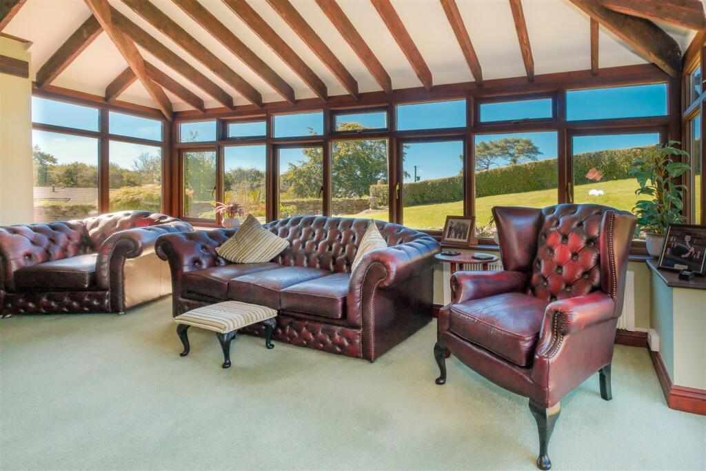 Parry Trehane Cottage-30.jpg