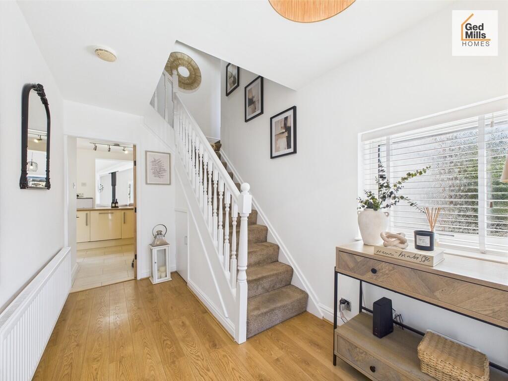 CAM04261G0-PR0047...