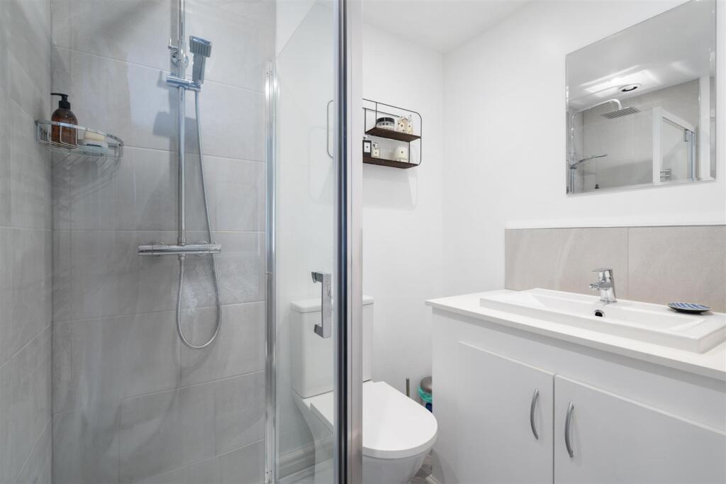 19 Chelveston Crescent_24.jpg