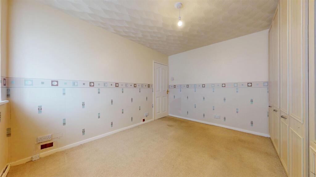 Stanley Avenue Bedroom