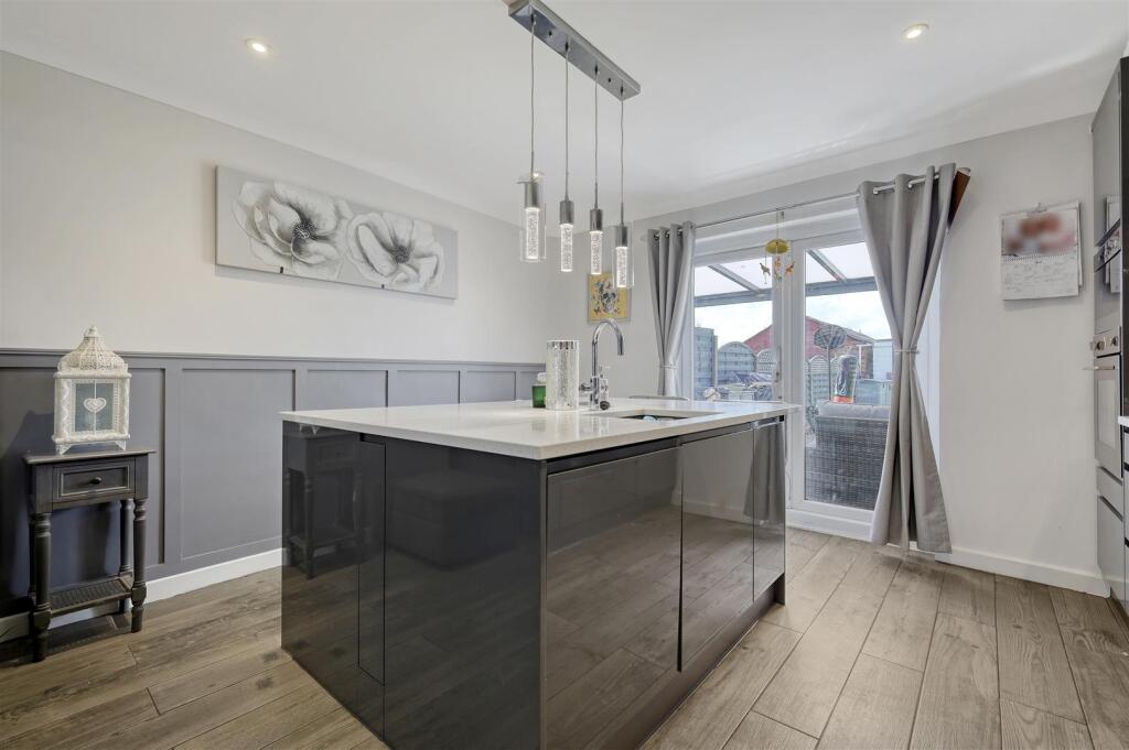 img_5635_5 copy 2.jpg