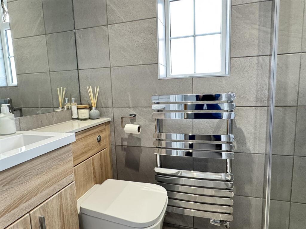 En-Suite Shower Room