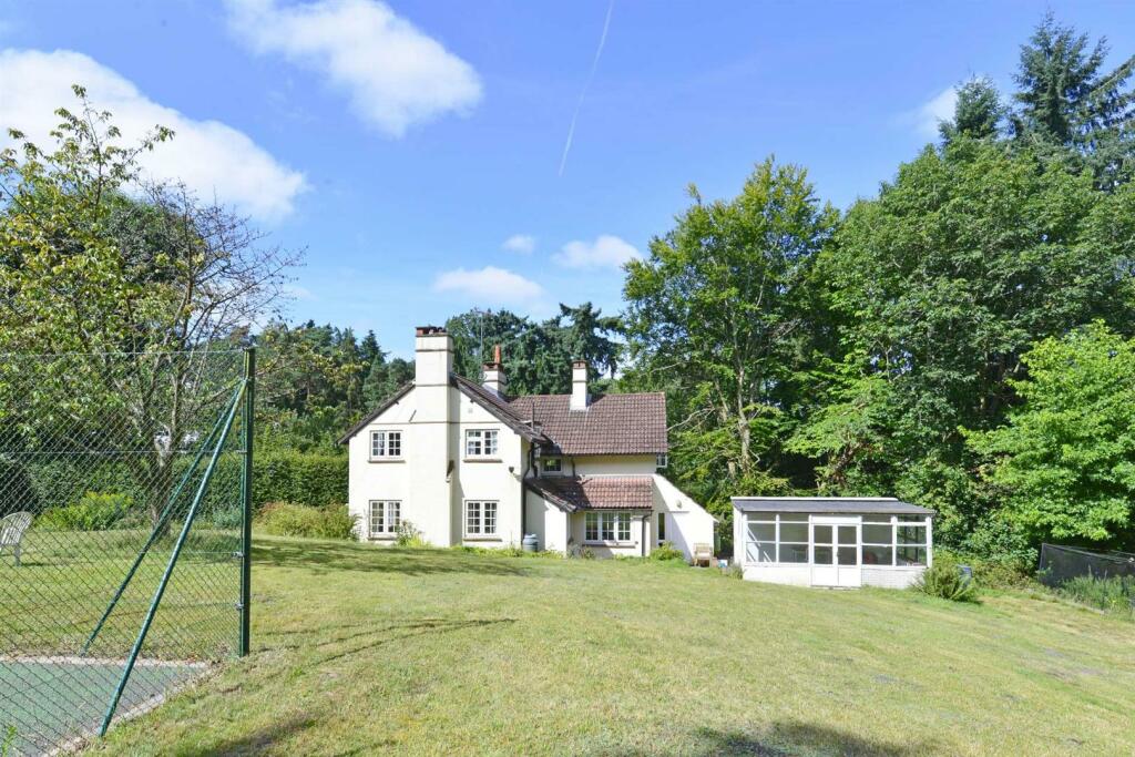 Little Poynetts, east Blackheath (33)-1920.jpg