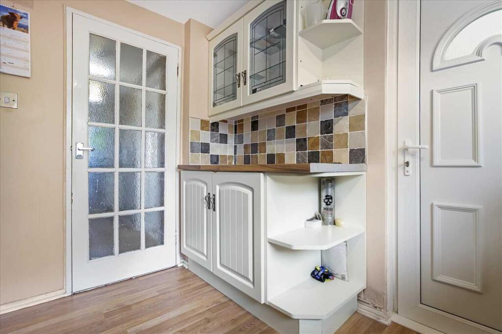 Kitchen (2)