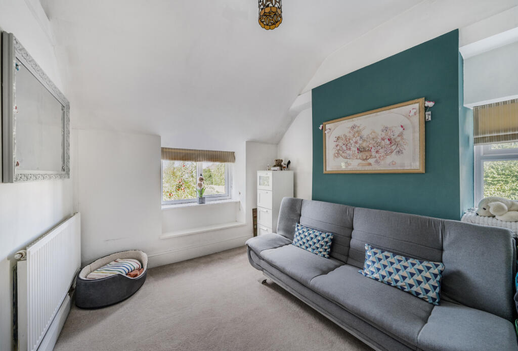 1350491-11-68c2f5...