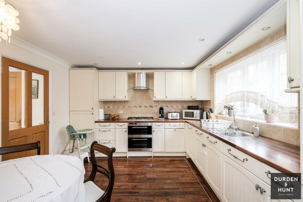 Mossford Green-15.jpg