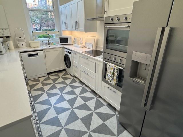 kitchen 2.jpg