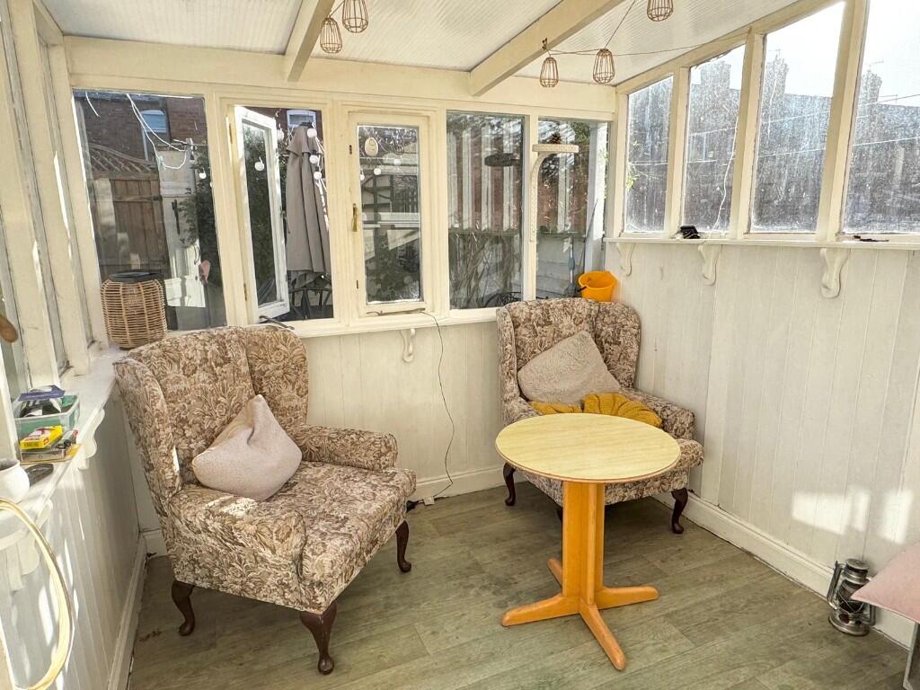 Garden room