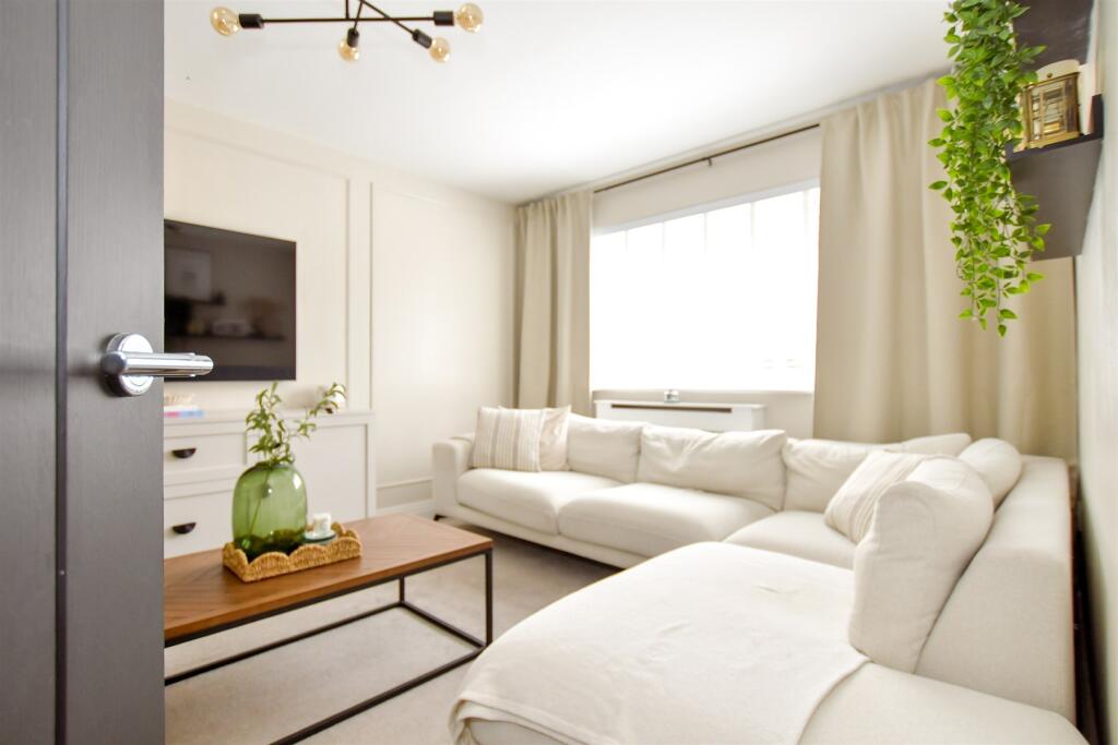 Internal Lifestyle Photograph