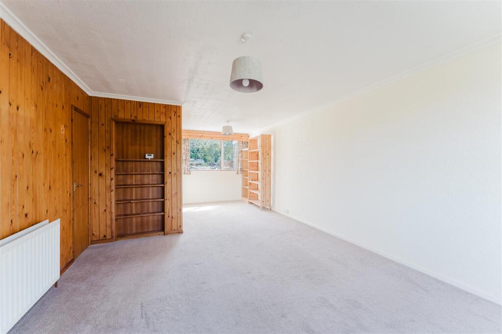 8 Rectory Drive, Yatton, BS49 4HF 6.jpg