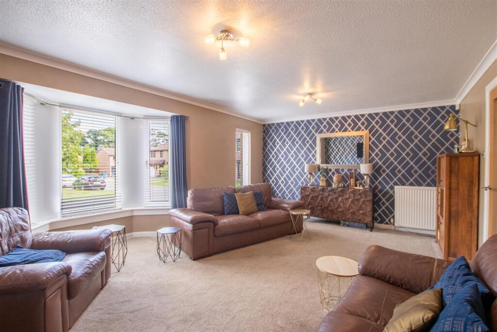 lounge.v2.jpg