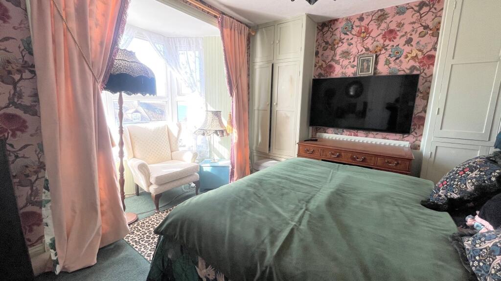Bedroom 1.1