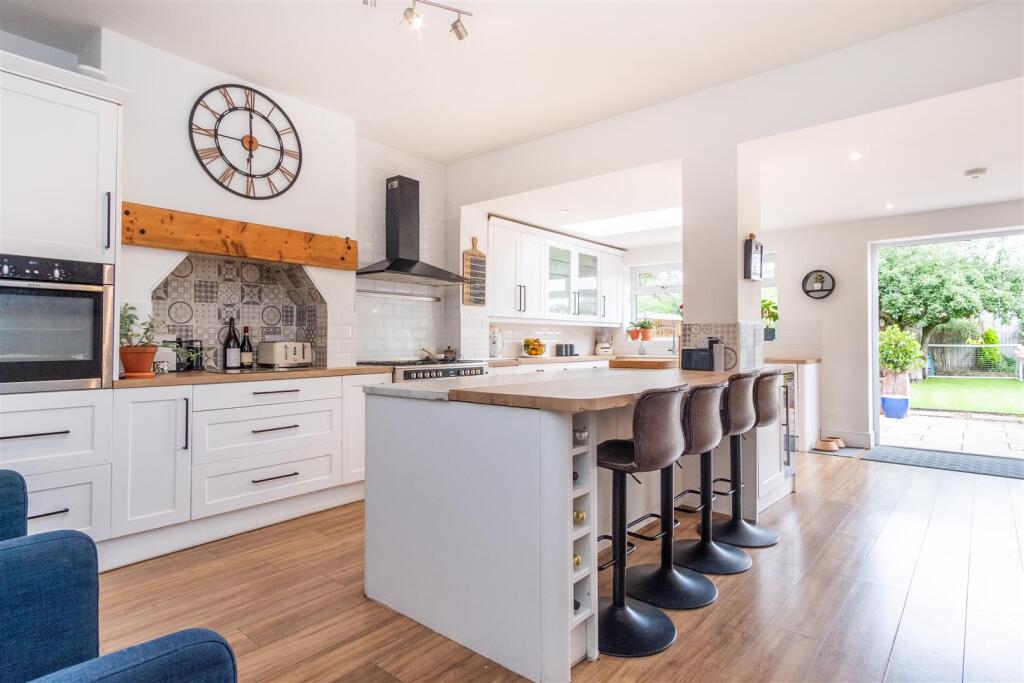 Kitchen/Dining/Breakfast Room